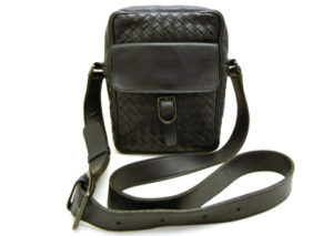 ボッテガ ヴェネタ イントレチャート ショルダー バッグ BOTTEGA VENETA INTRECCIATO SHOULDER BAG
